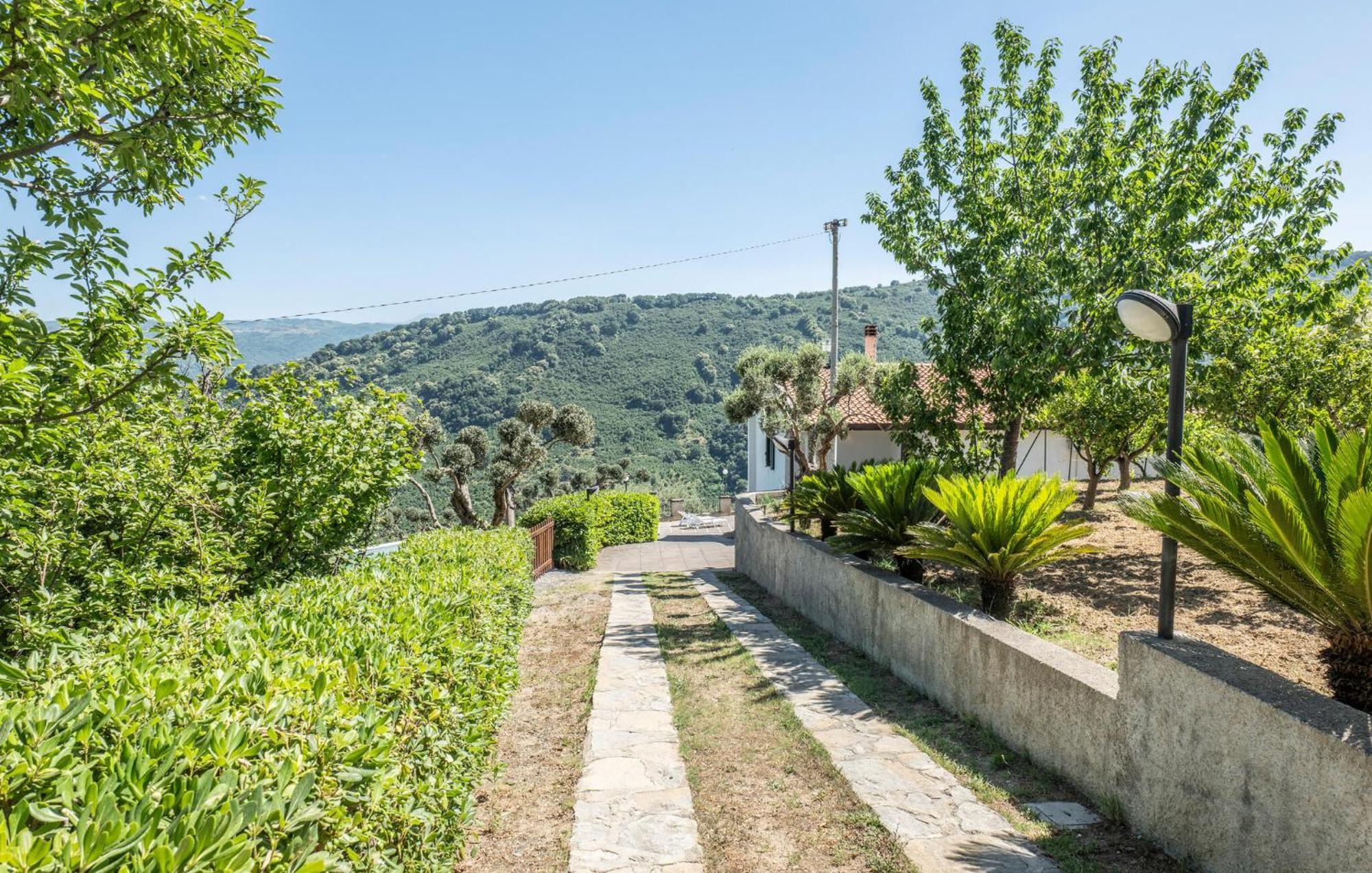 3 Bedroom Beautiful Home In Librizzi Exterior foto