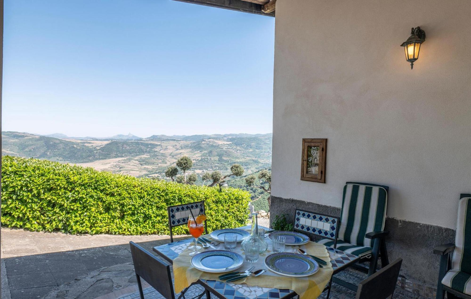 3 Bedroom Beautiful Home In Librizzi Exterior foto